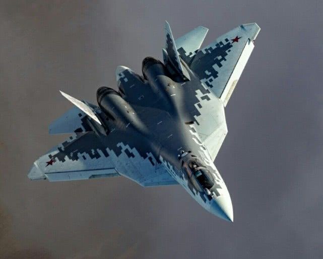 Khong quan Israel nang loi: Tiem kich Su-57 cua Nga chi de... bay bieu dien-Hinh-10