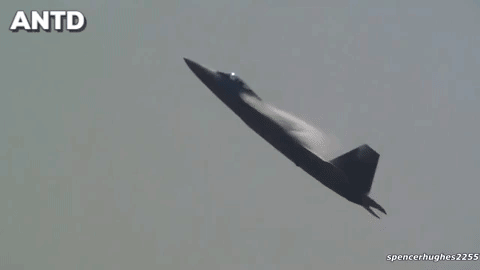 My dua phi doi F-22 Raptor ve nuoc... Iran tam thoat hiem nguy can ke?-Hinh-3