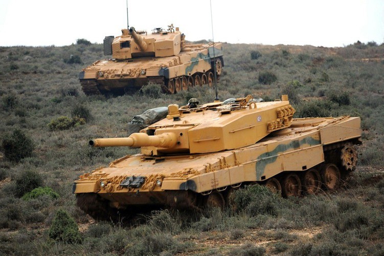Tho Nhi Ky tung hang loat xe tang Leopard 2A4 vao chien truong Syria-Hinh-11
