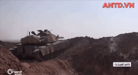 Tho Nhi Ky tung hang loat xe tang Leopard 2A4 vao chien truong Syria-Hinh-2