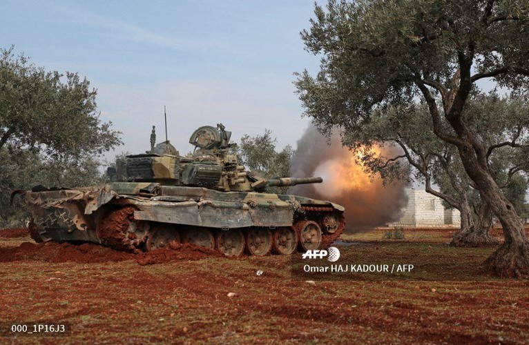 Phien quan HTS lay dau ra xe tang T-90 cuc manh de tan cong Syria?-Hinh-16