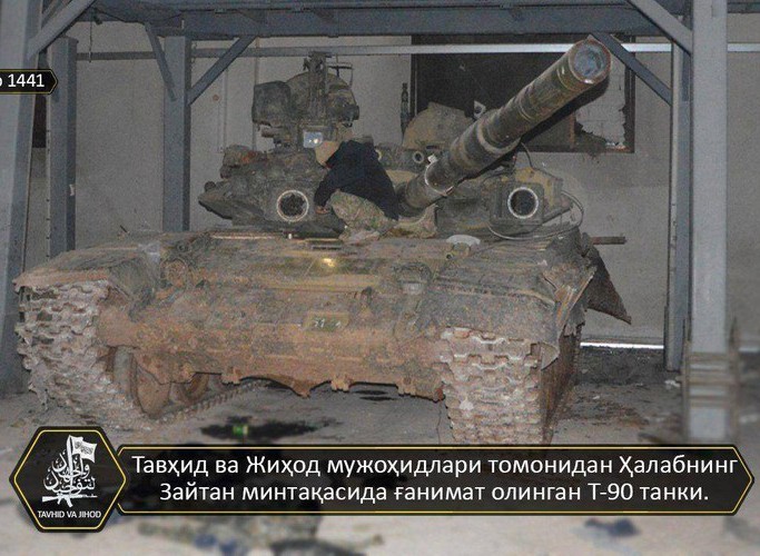 Phien quan HTS lay dau ra xe tang T-90 cuc manh de tan cong Syria?-Hinh-4