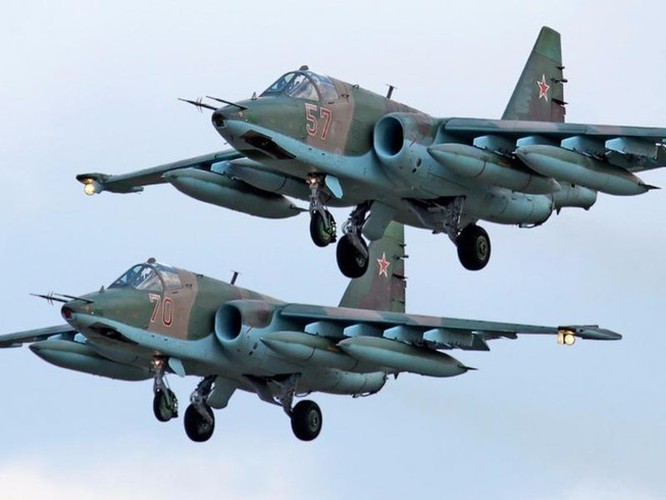 Khong quan Nga tung cuong kich Su-25 vao chien truong Idlib doi dau Tho Nhi Ky-Hinh-12