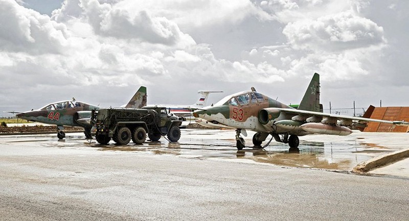 Khong quan Nga tung cuong kich Su-25 vao chien truong Idlib doi dau Tho Nhi Ky-Hinh-5