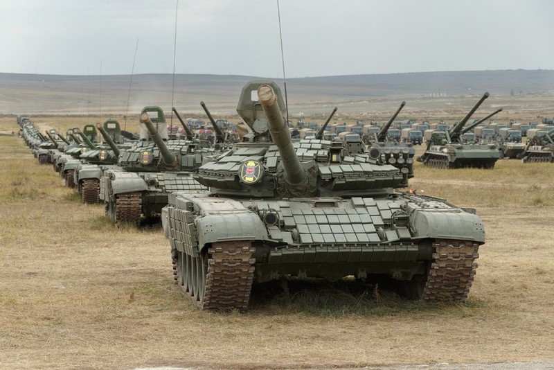 My bat ngo mua loat xe tang T-72, T-80UD va T-84 Oplot cua Ukraine: Muc dich la gi?-Hinh-2