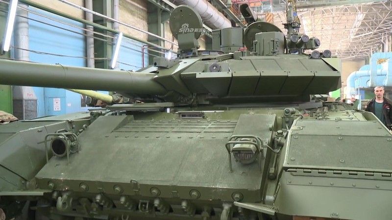 Vi sao Nga tang toc, san xuat hang loat xe tang T-90M Proryv-3 cuc manh?-Hinh-3