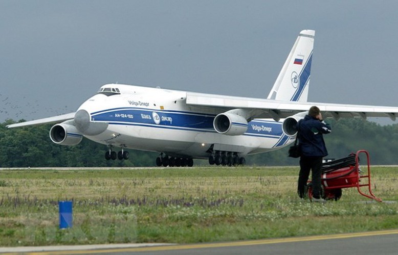 Thieu phu tung tu Ukraine, Nga van tao ky tich khi khoi phuc duoc An-124 Ruslan-Hinh-13