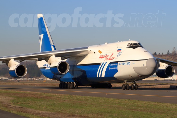 Thieu phu tung tu Ukraine, Nga van tao ky tich khi khoi phuc duoc An-124 Ruslan-Hinh-14