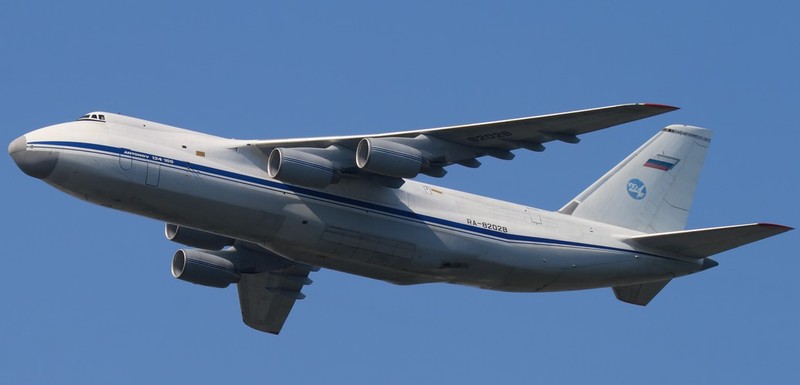 Thieu phu tung tu Ukraine, Nga van tao ky tich khi khoi phuc duoc An-124 Ruslan-Hinh-2