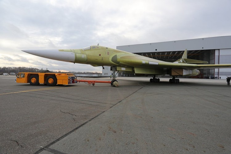 Khong quan Nga se duoc tang cuong Tu-160M va Tu-160M2... NATO muon phan kinh so-Hinh-11