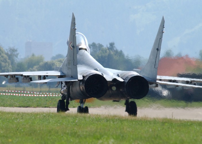 Bulgaria bo MiG-29 cua Nga de mua F-16 Block 70/72 cua My la hoan toan hop ly-Hinh-5