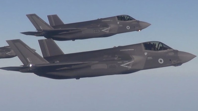 Tiem kich F-35 My da qua mat phong khong S-400 tren dat Syria de dang the nao?-Hinh-10