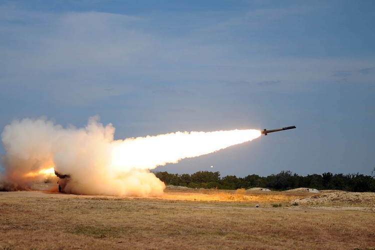 Philippines sap so huu ten lua dan dao chien thuat HIMARS de phong thu Bien Dong?-Hinh-5