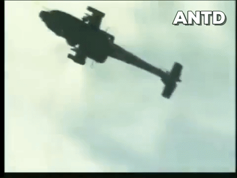 Chua kip thi uy, AH-64E Apache An Do da phai ha canh khan cap tren.. canh dong-Hinh-23