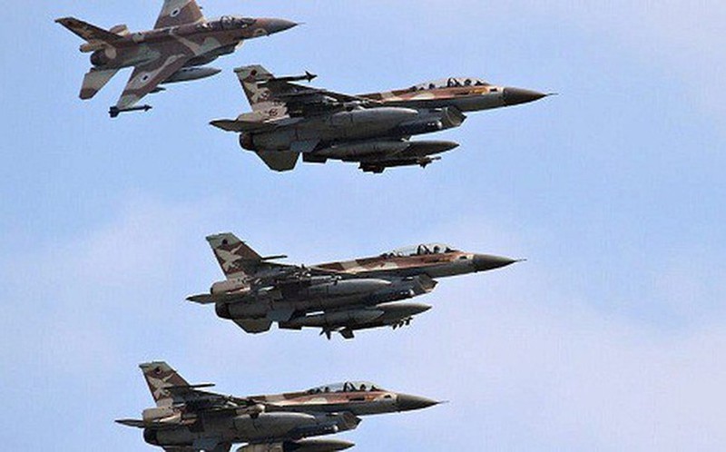 Khong quan Israel tan cong du doi Damascus dap tra phong khong Syria ban F-16-Hinh-8