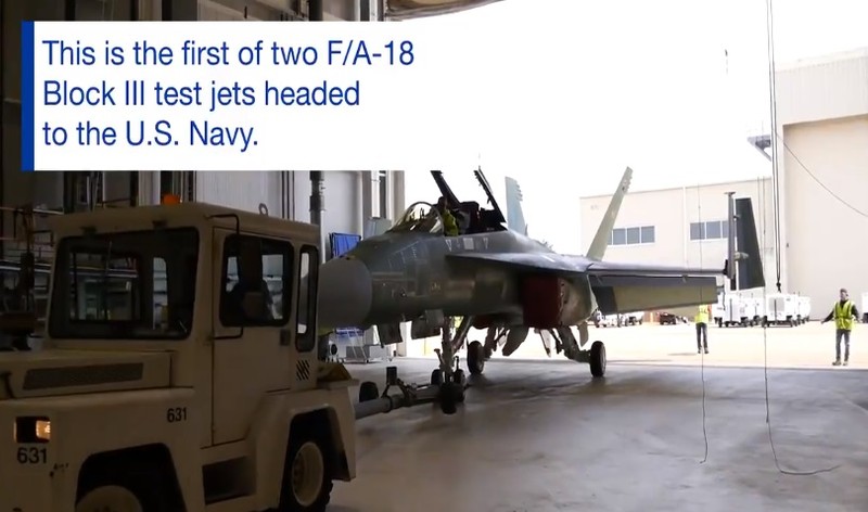 F/A-18 Block III Super Hornet lo dien: Tiem kich se danh bai Su-57 Nga?-Hinh-4