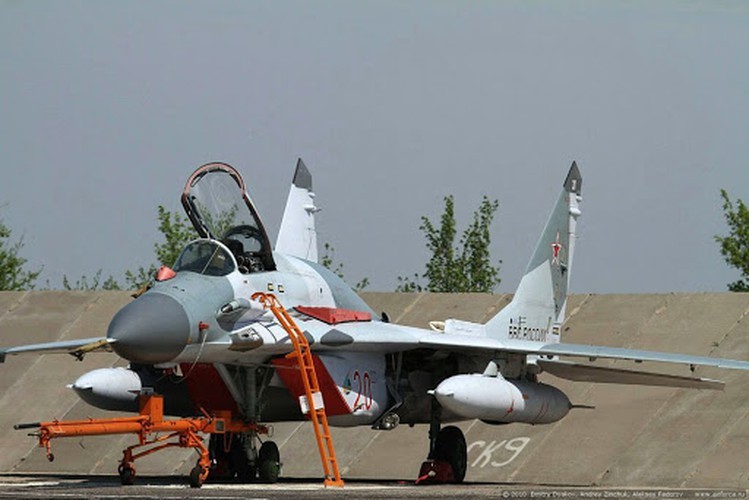 Tiem kich MiG-29SMT cua Nga se khien chien truong Syria nong tro lai-Hinh-19