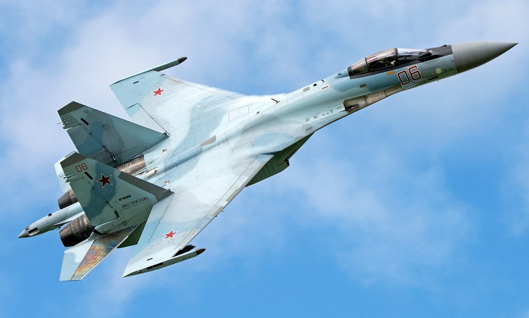 Lo dien khach hang khung mua tiem kich Su-35 cua Nga: Hop dong 3 ty USD?