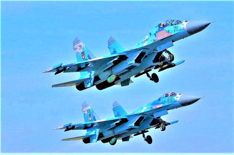 Bi mat Su-27 Lien Xo: Ra doi dua tren cong nghe F-15 cua My-Hinh-9