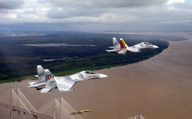 Venezuela de doa dung Su-30MK2 mang ten lua Kh-31 ban ha tau chien My-Hinh-7