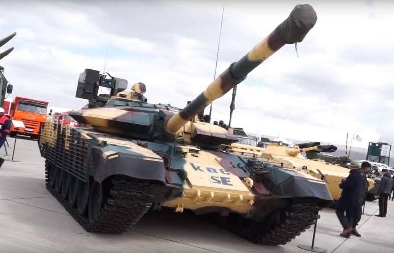 Kazakhstan trang bi xe tang T-72 do Tho Nhi Ky nang cap cuc manh-Hinh-5