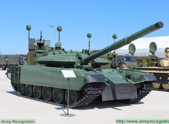 Kazakhstan trang bi xe tang T-72 do Tho Nhi Ky nang cap cuc manh