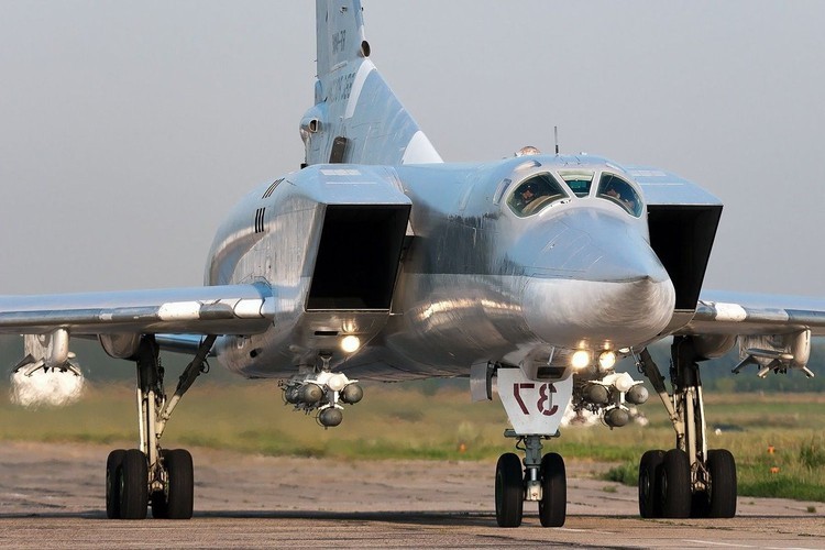 Khong phat trien may bay nem bom moi, Nga dat cuoc toan bo vao Tu-22M3M-Hinh-3