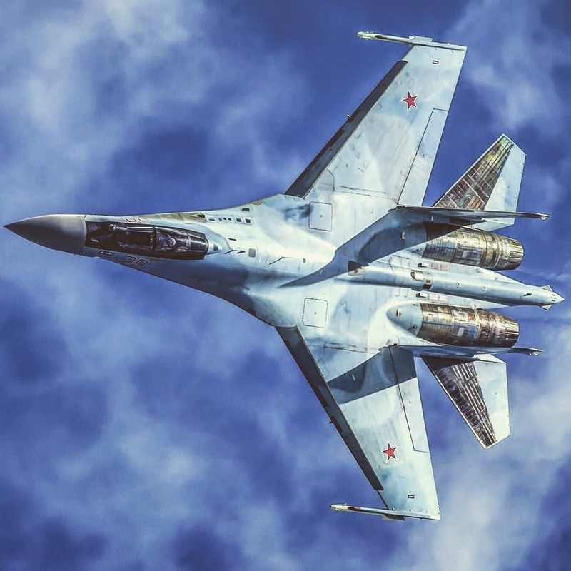 Khach hang ty USD cua Nga noi loi that long khi mua tiem kich Su-35-Hinh-2