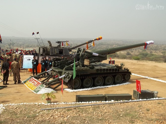 Phao tu hanh M110 co nong 203mm Tho Nhi Ky khien Syria khiep via?-Hinh-4