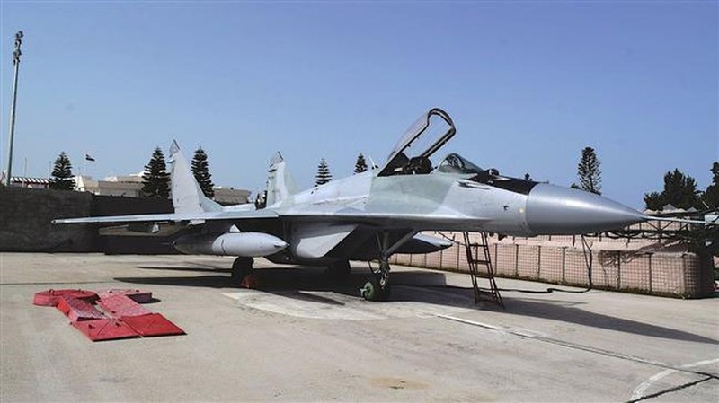 Coi thuong MiG-29 Syria, phong khong Tho Nhi Ky bi qua mat de dang-Hinh-4