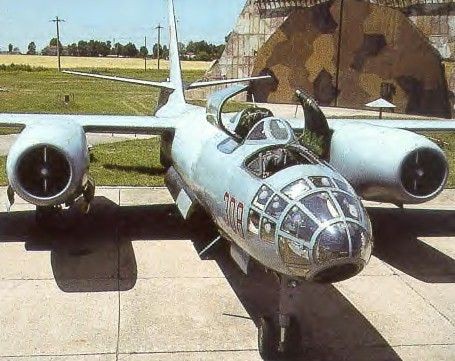 Tam chien luoc cua may bay nem bom Il-28 voi KQVN trong qua khu-Hinh-5