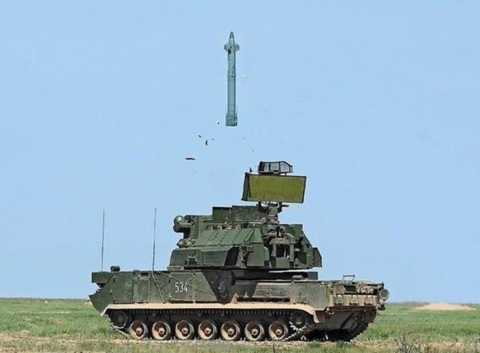 Ten lua Tor-M2 Nga xung danh sat thu san UAV o chien truong Syria-Hinh-3