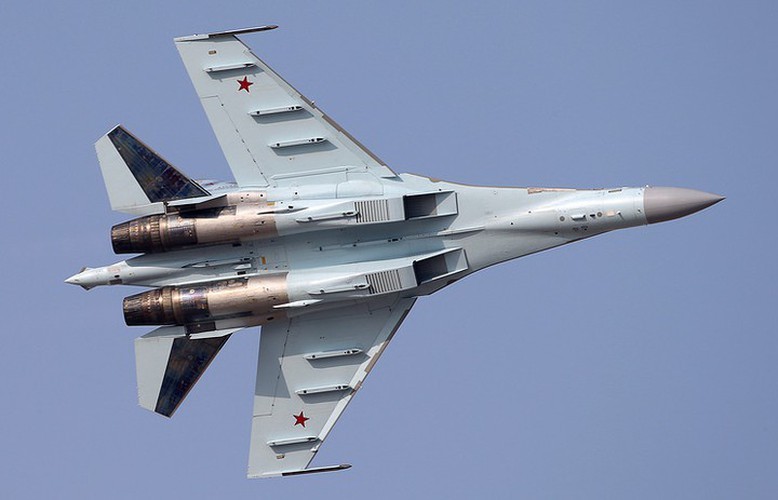 Du lieu Su-35 bi mat roi vao tay NATO, quan chuc Nga bi bat-Hinh-14