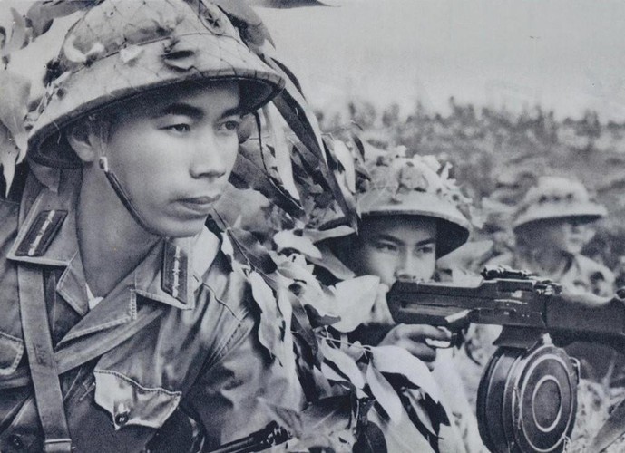 Ky la linh My yeu thich sung RPD Lien Xo trong chien tranh Viet Nam-Hinh-10