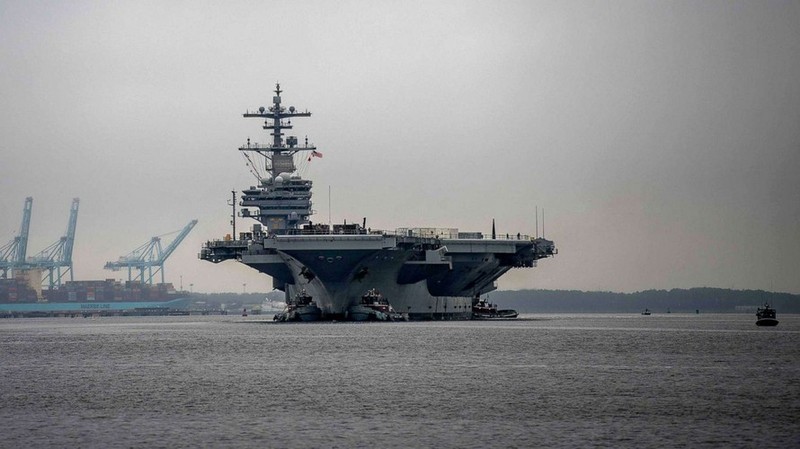 Tau san bay USS George H.W. Bush 