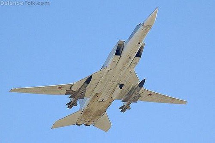 Tu huy loat may bay Tu-22 va ten lua Kh-22: Noi tiec nuoi cua Ukraine-Hinh-20