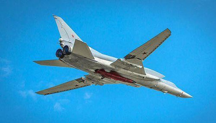 Tu huy loat may bay Tu-22 va ten lua Kh-22: Noi tiec nuoi cua Ukraine-Hinh-22