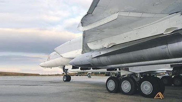 Tu huy loat may bay Tu-22 va ten lua Kh-22: Noi tiec nuoi cua Ukraine-Hinh-7