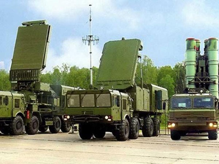 S-400 Nga phong loi, dan ten lua roi xuong dau quan nhan tai Army 2020-Hinh-14