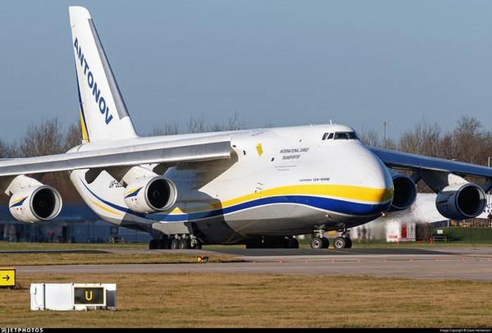 Ukraine bi mat mua linh kien cho van tai co An-124-100 Ruslan tu Nga-Hinh-7