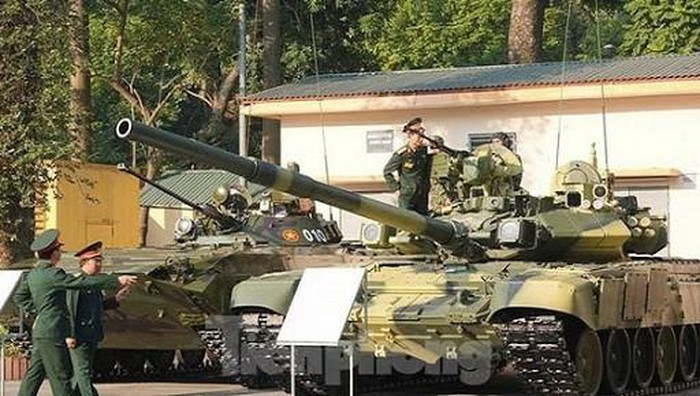Tuong dai xe tang T-90 o Lu doan 201 khien bao Nga thich thu-Hinh-11