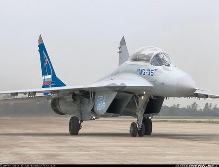 Dau Su-30SM Armenia, Azerbaijan nen xem xet MiG-35 cua Nga?-Hinh-4