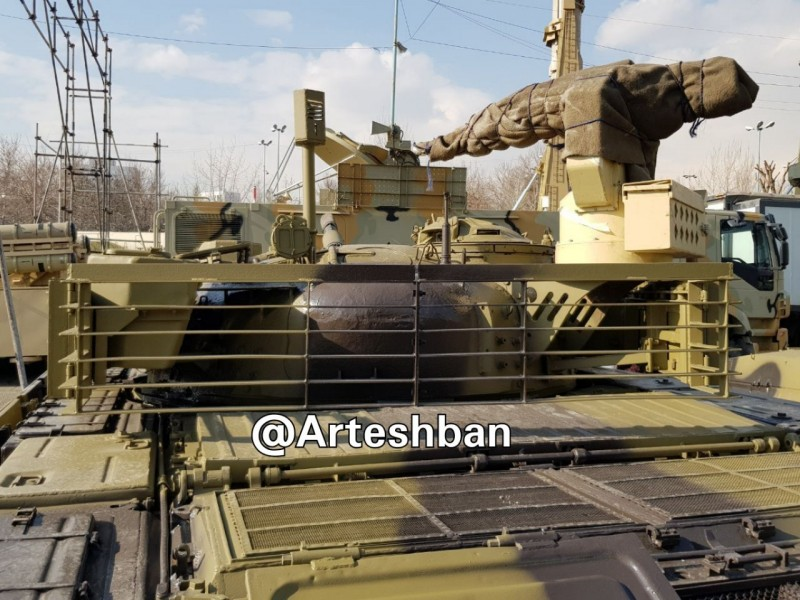 30 xe tang T-72S Iran keo den bien gioi Azerbaijan chuan bi danh lon?-Hinh-14