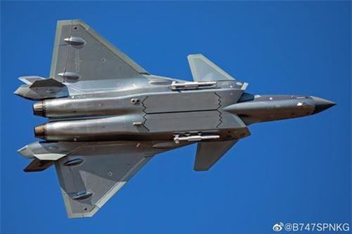 He lo chi tiet quan trong Su-57 Nga sao chep tu F-22 cua My-Hinh-13