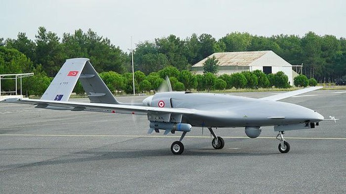 Ngac nhien voi thu vo tinh giup UAV TB2 Tho Nhi Ky manh hon-Hinh-14