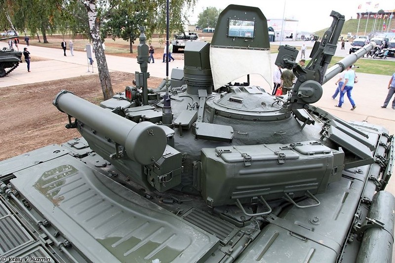 Nga dung xe tang T-72B3M lam doi trong voi K2 tai Kaliningrad-Hinh-5
