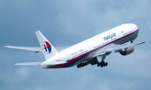 Phat hien vat the gan dao Reunion nghi cua may bay MH370