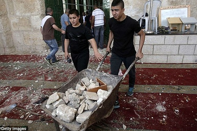 Dung do dam mau Israel-Palestine o den tho al-Aqsa-Hinh-2