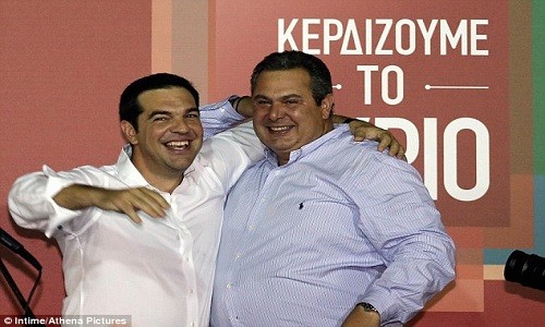 Thu tuong Hy Lap Alexis Tsipras rang ro khi dac cu-Hinh-11