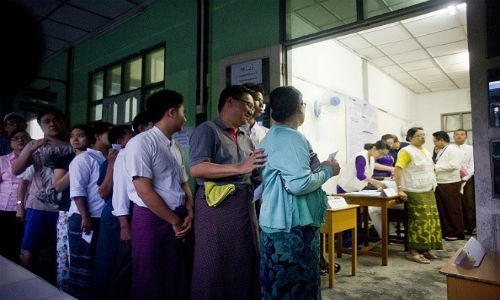 30 trieu cu tri Myanmar di bo phieu trong ky bau cu lich su